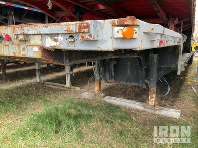 1988 Utility 45 ft T/A Single Drop Step Deck Trailer