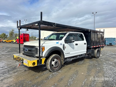 2017 Ford F-550 XL 4x4 Crew Cab Flatbed Truck