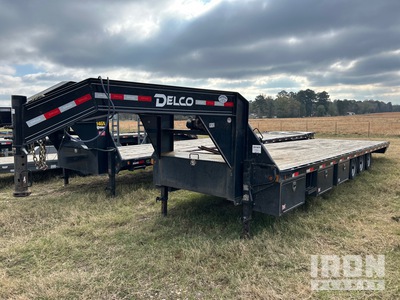 2022 Delco 30 ft Tri/A Gooseneck Remolque caja abierta