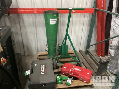 Quantity of 5  2014 Sawzall 6523-21 miscellaneous tools