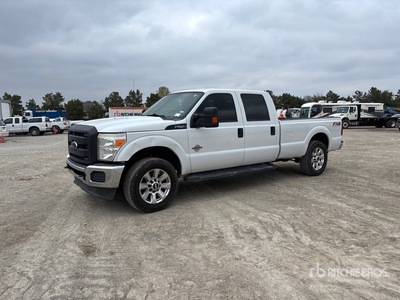 2015 Ford F-250 XL 4x4 Crew Cab بيك اب