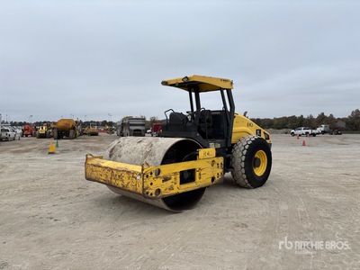 2013 Bomag BW211D-50 Smooth Drum Compactor