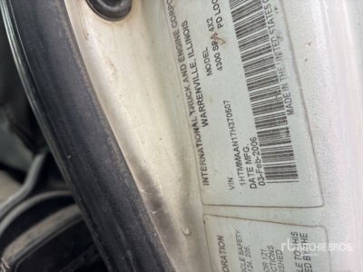 2007 International 4300 4x2 Cab and Chassis (Inoperable)