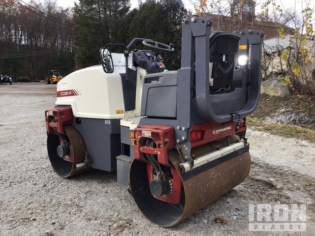 COMPACTADOR 2020 DYNAPAC CC1200VI