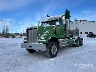 2022 Western Star 4900 6x4 Heavy Haul T/A Day Cab Truck Tractor