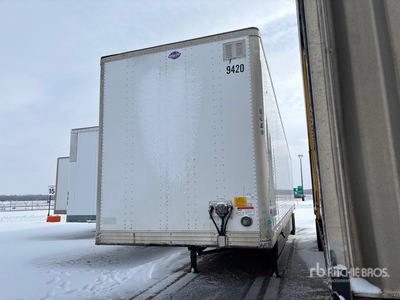 2015 Utility VS2DS 53 ft x 102 in T/A Van Trailer