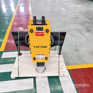 2025 TOFT TOFT680 Hincapostes para Minicargadora (Unused)