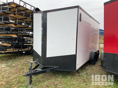 2023 High Country 16 ft T/A Rimorchio chiuso