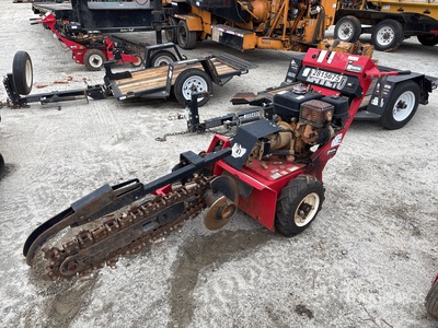 2019 Barreto E924HM-4MS Walk Behind Mini Trancheuse