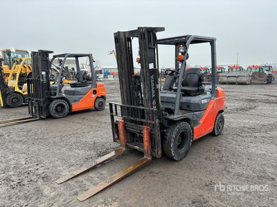 2014 Toyota 8FGU25 4500 lb Cushion Tire Forklift