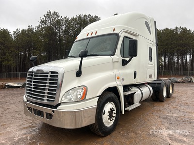 2019 Freightliner Cascadia 125 6x4 T/A Sleeper Truck Tractor