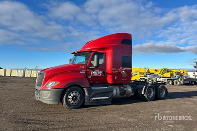 2024 International LT62F 6x4 Cabeza Tractora Cabina Dormitorio