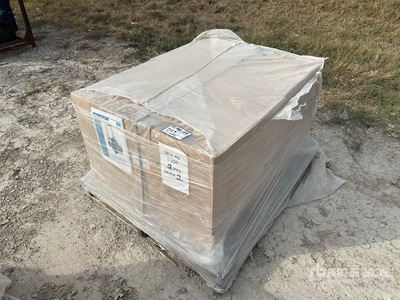 Quantity of (2) Makita MAC5200 6.5 cfm Electric 5.2 gal Compressore