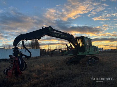 2011 John Deere 2154D Processor