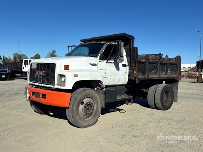 1992 GMC Topkick 4x2 S/A Dump Truck