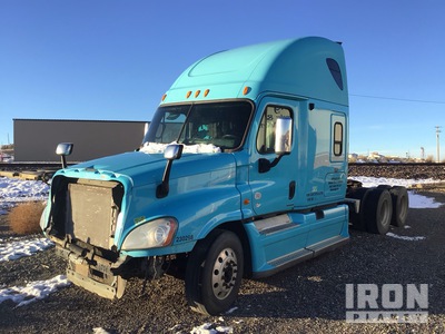 2012 Freightliner Cascadia 125 6x4 Cabina con cuccetta per trattore stradale (Inoperable)
