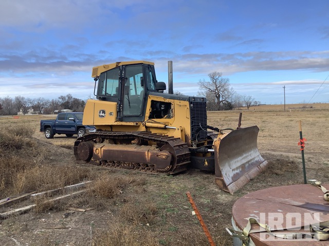 TOPADOR FRONTAL 2006 JOHN DEERE 750J