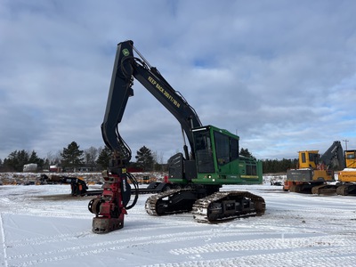 2014 John Deere 2154D プロセッサー