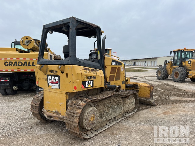 TOPADOR FRONTAL 2015 CATERPILLAR D3K2XL