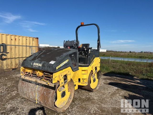 COMPACTADOR 2015 BOMAG BW138AD5