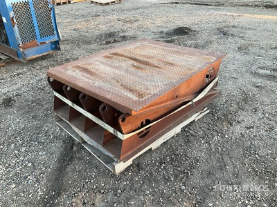 Quantity of (2) Gooseneck Ramp