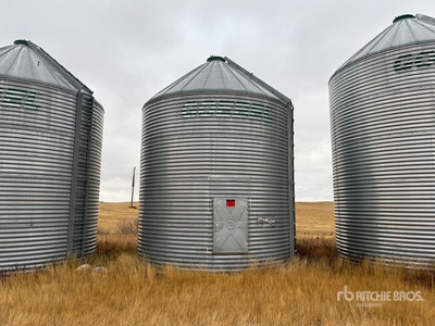 Goebel 1404 +/- 2500 bu 4 Ring Grain Bin