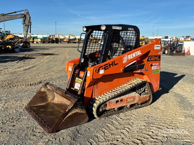 2022 Gehl RT105 Compact Track Loader