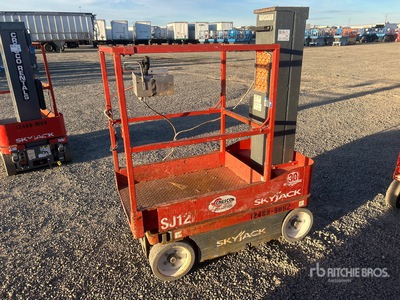 2015 Skyjack SJ12 ブームリフト