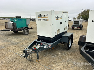 2017 Allmand MP25 25 kVA Mobile 発電機セット (250-749 kw/310-950 kva)