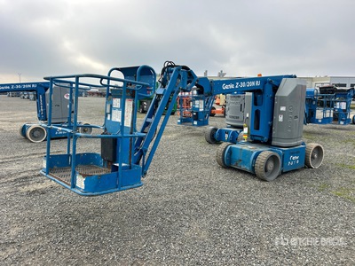 2014 Genie Z-30/20N RJ Electric Articulating Boom Lift