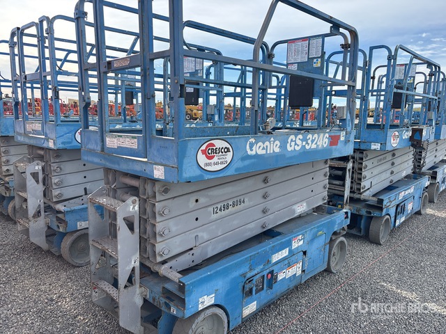 Genie Loading Genie GS3246 Aerial Work Platforms transport quote to Inglewood, CA ...