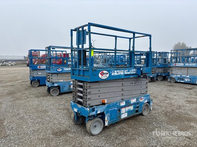 2016 Genie GS3232 Electric Scissor Lift