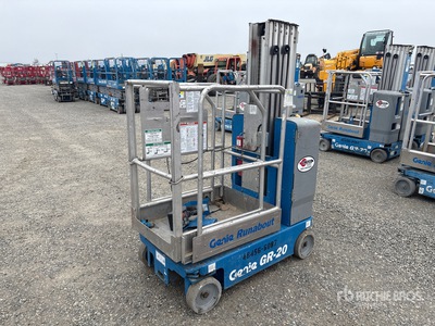 2015 Genie GR20 Vertical Mast Lift