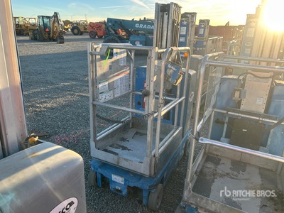 2015 Genie GR-20 Vertical Mast Lift