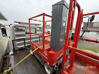 2016 Skyjack SJ16 Elevador vertical