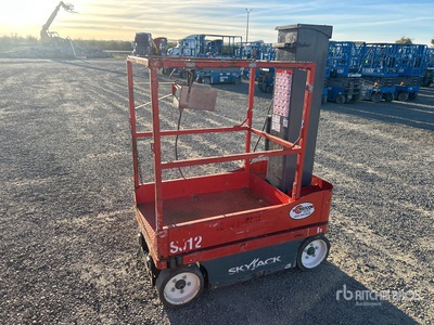 2017 Skyjack SJ12 ブームリフト