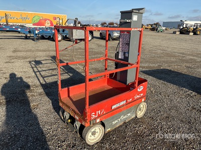 2016 Skyjack SJ12 Elevador vertical