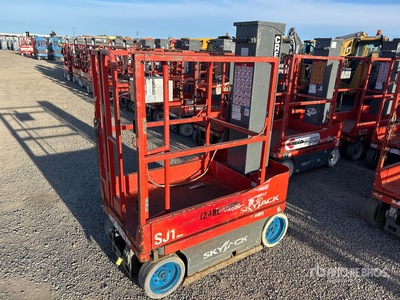 2016 Skyjack SJ12 ブームリフト