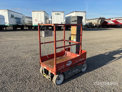 2016 Skyjack SJ12 Elevador vertical