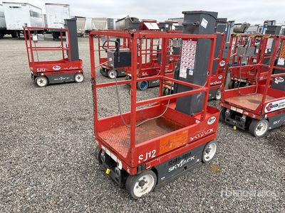 2016 Skyjack SJ12 Elevador vertical
