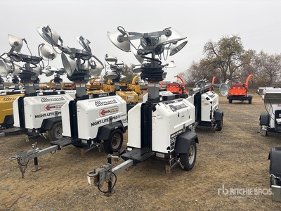 2015 Allmand Night-Lite Pro II V-Series 1250 W Torre de iluminación