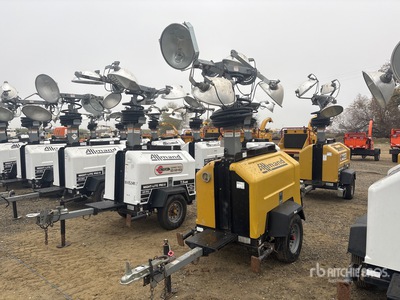 2015 Allmand Night-Lite Pro II V Series 1250 W Torre de iluminación