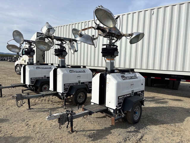 2015 Allmand Night-Lite Pro II V-Series 8 kVA Light Tower