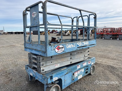 2015 Genie GS-2646 Electric Scissor Lift