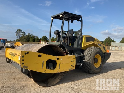 2018 Bomag BW211D-5 Rodillo compactador