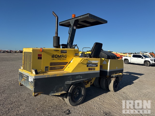 COMPACTADOR NEUMáTICO  BOMAG BW11RH