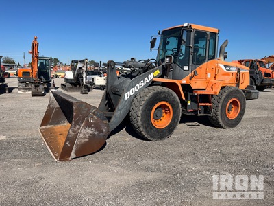 2019 Doosan DL220-5 Wheel Loader