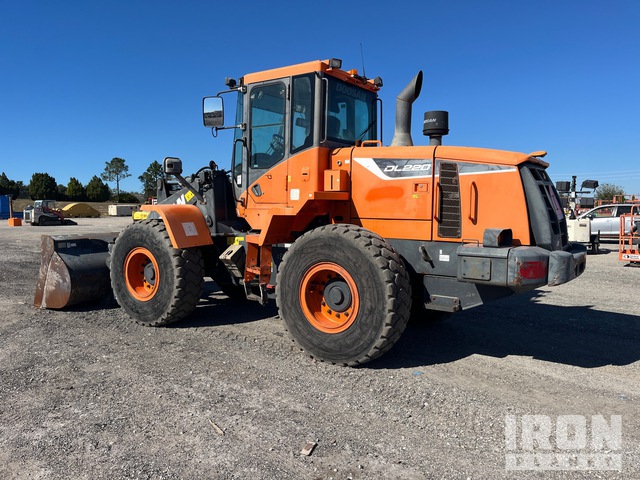 CARGADOR FRONTAL 2019 DOOSAN DL2205