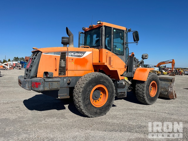 CARGADOR FRONTAL 2019 DOOSAN DL2205