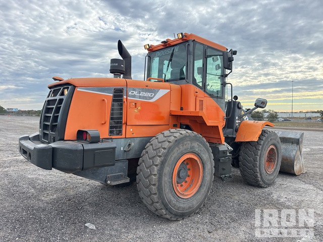 CARGADOR FRONTAL 2021 DOOSAN DL2205